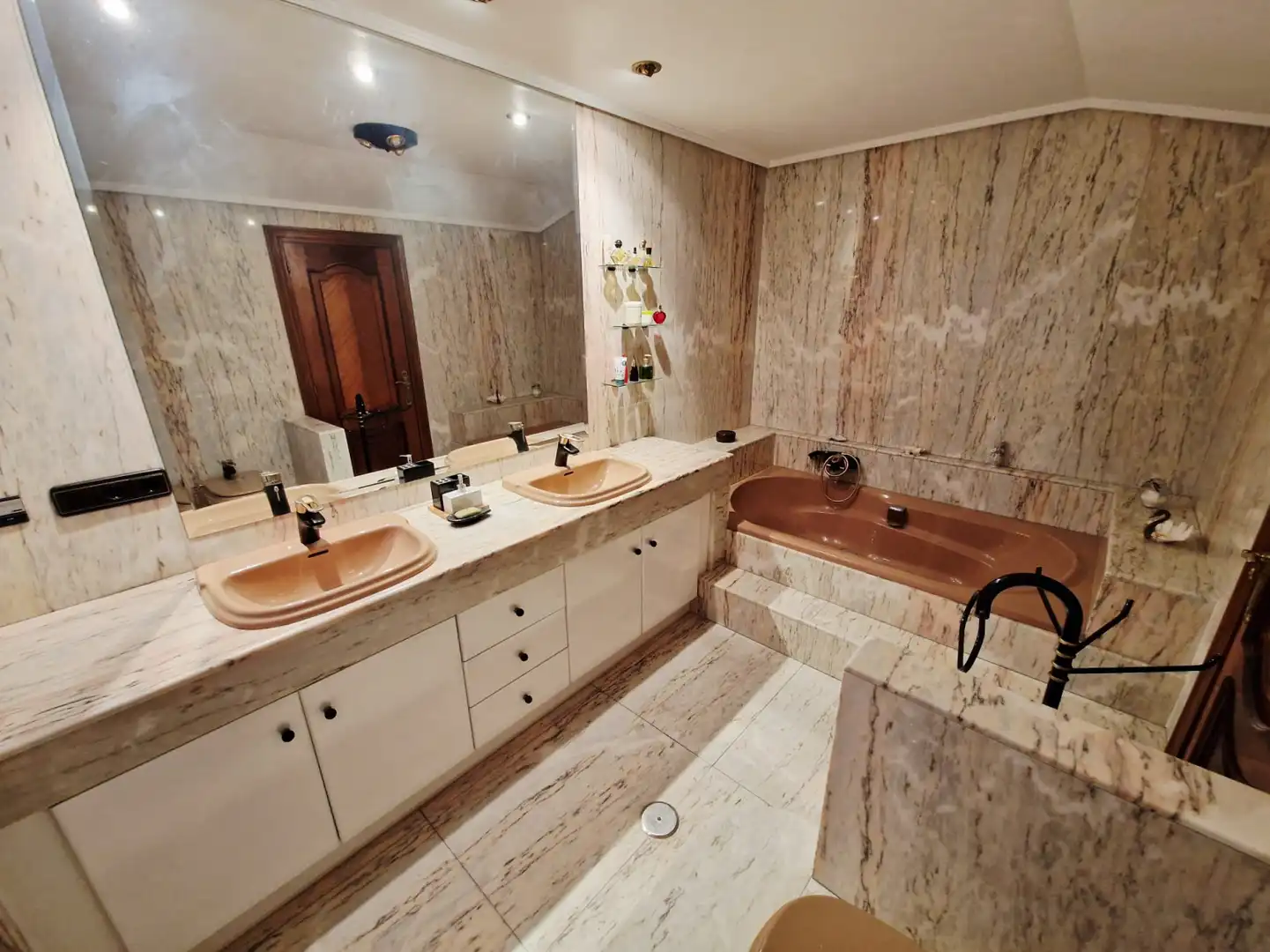 Baño de Casa o chalet en venta en Castrillón con Calefacción, Terraza y Trastero