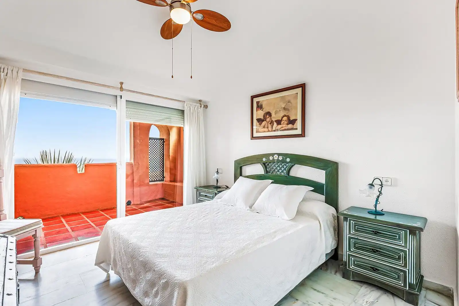 Dormitori de Apartament en venda en Mijas amb Terrassa, Moblat i Balcó