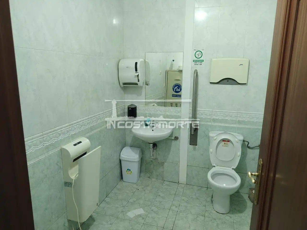 Local comercial en traspaso en Alcalde Fernandez, imagen 11