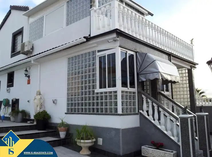 Villa avec piscine à vendre à Orihuela Costa