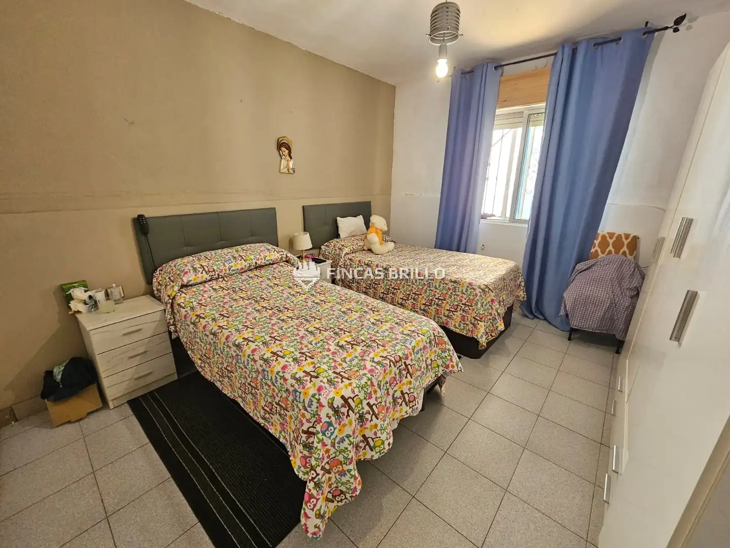 Habitación de Casa adosada en venta en Cáceres con Aire acondicionado, Calefacción y Amueblado