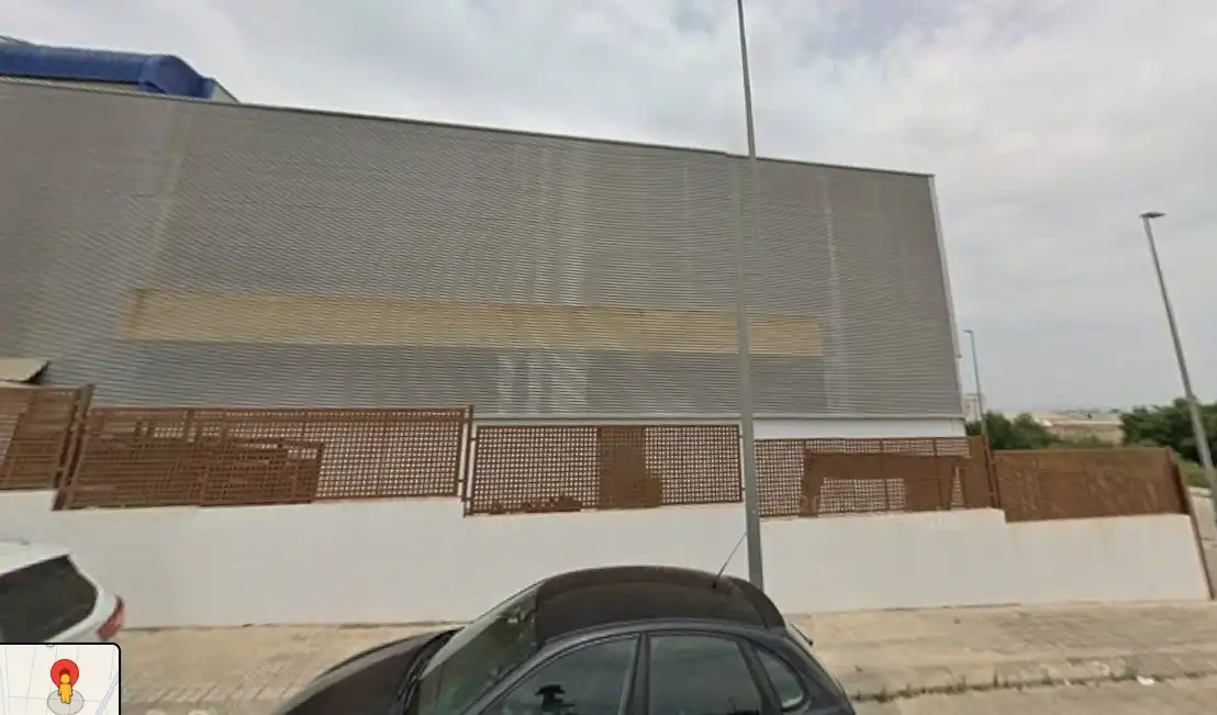 Vista exterior de Nau industrial en venda en Llanera de Ranes, Valencia
