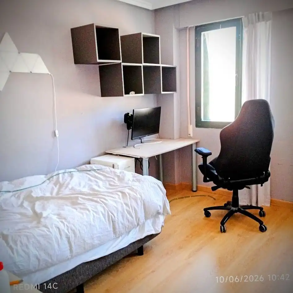 Schlafzimmer von Wohnung zum Verkauf in San Lorenzo de El Escorial mit Heizung und Abstellraum