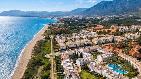 Foto 3 de Casa adosada en venda a Avenida Alameda del Mar, 45 #casa 51, Bahía de Marbella, Marbella