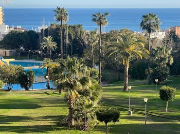 Estudi amb piscina en venda a Parque de la Paloma