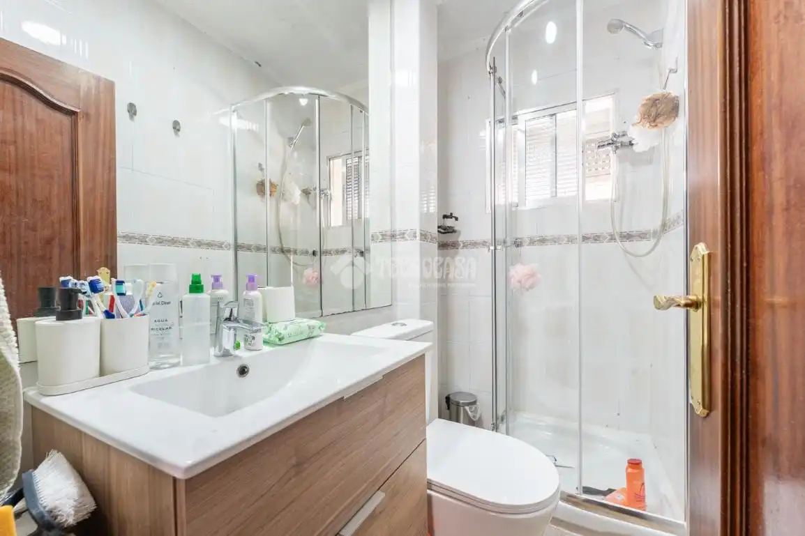 Baño de Piso en venta en Fuencarral - El Pardo