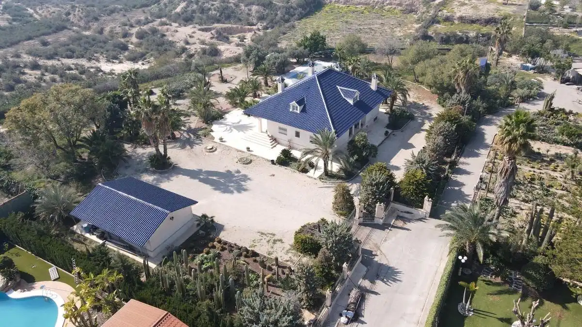 Villa con piscina in vendita a Partida LLANO SAN JOSE, imagen 3
