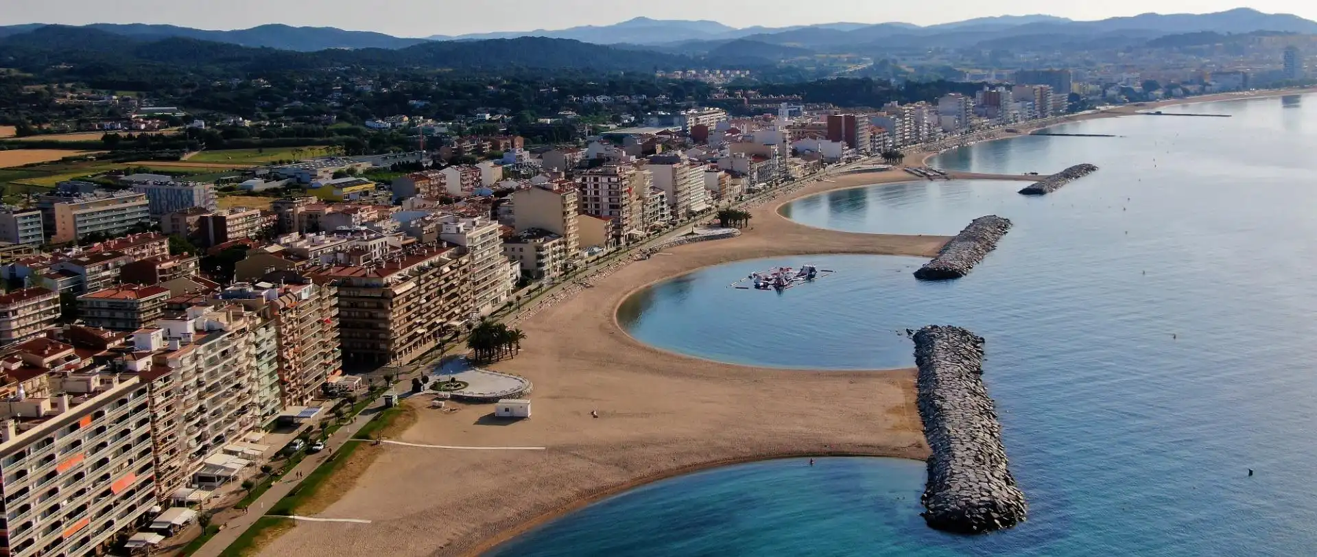 Vista exterior de Apartament en venda en Calonge i Sant Antoni amb Jardí privat