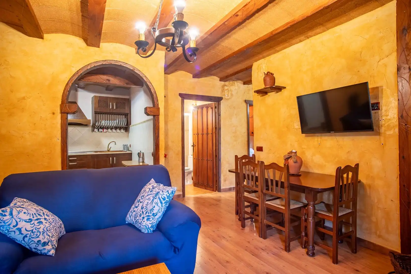 Sala de estar de Edificio en venta en Benatae