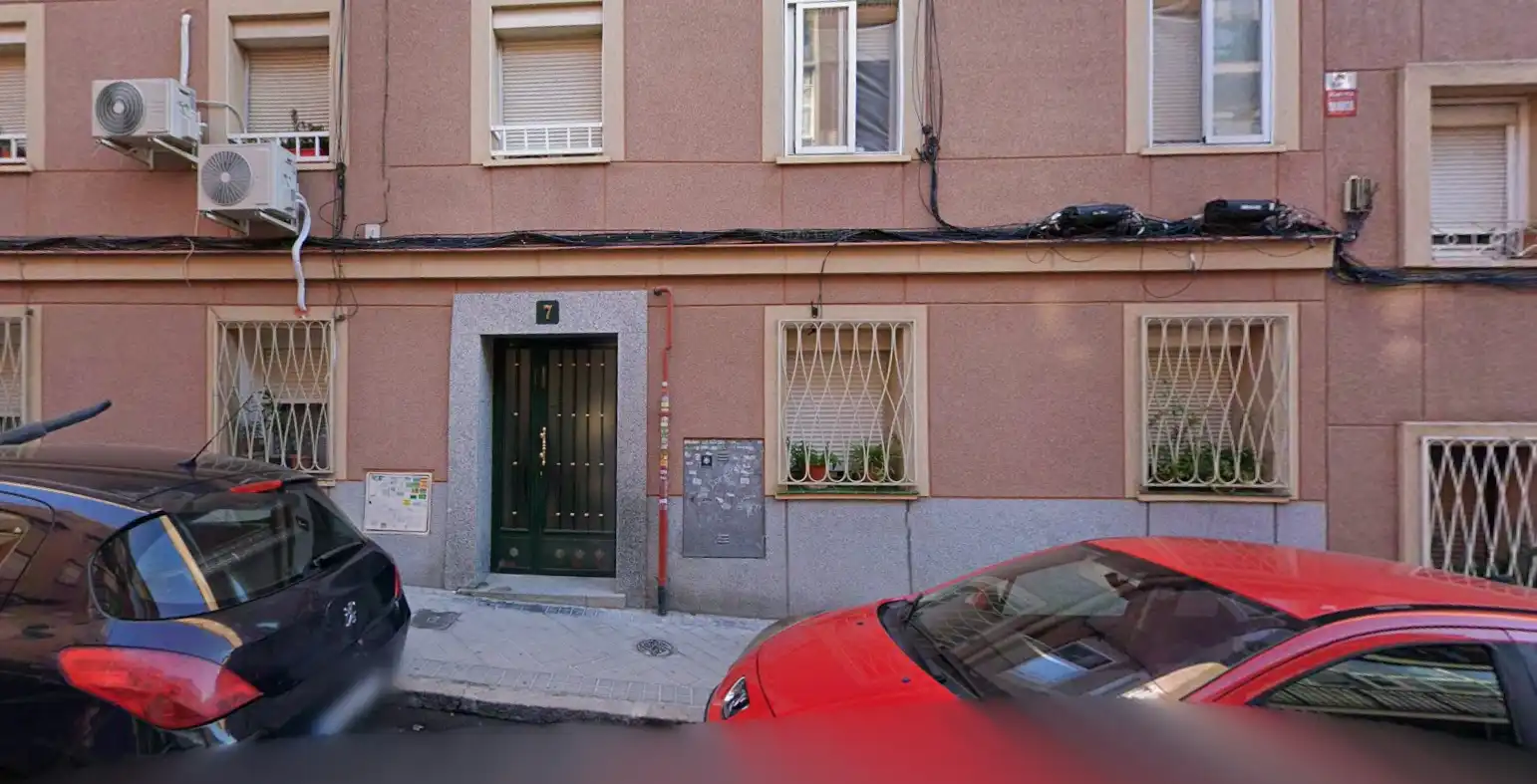 Piso en venta en FRANCISCA CALONGE, Valdeacederas