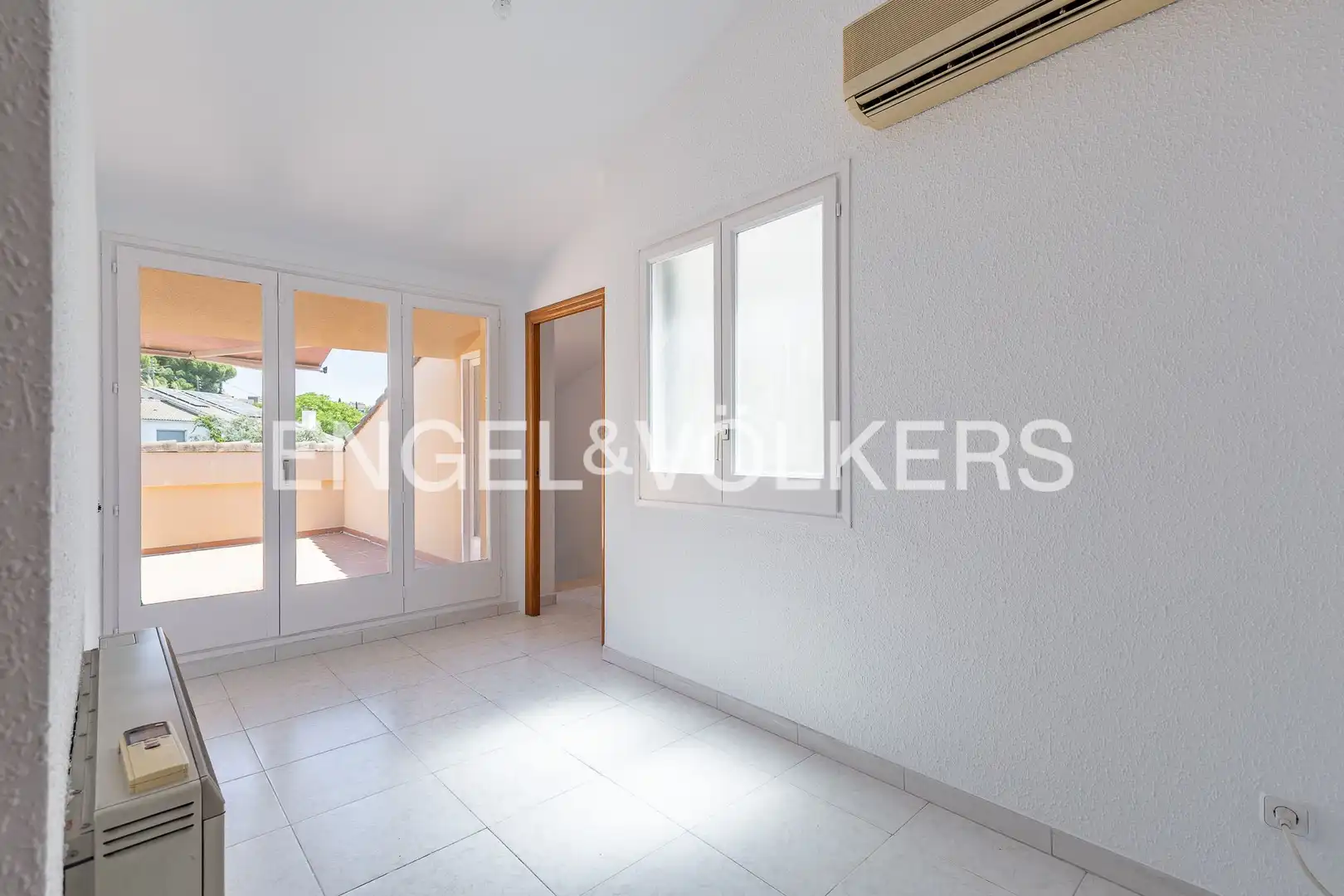 Terraza de Dúplex en venta en Palau-solità i Plegamans con Calefacción, Terraza y Balcón