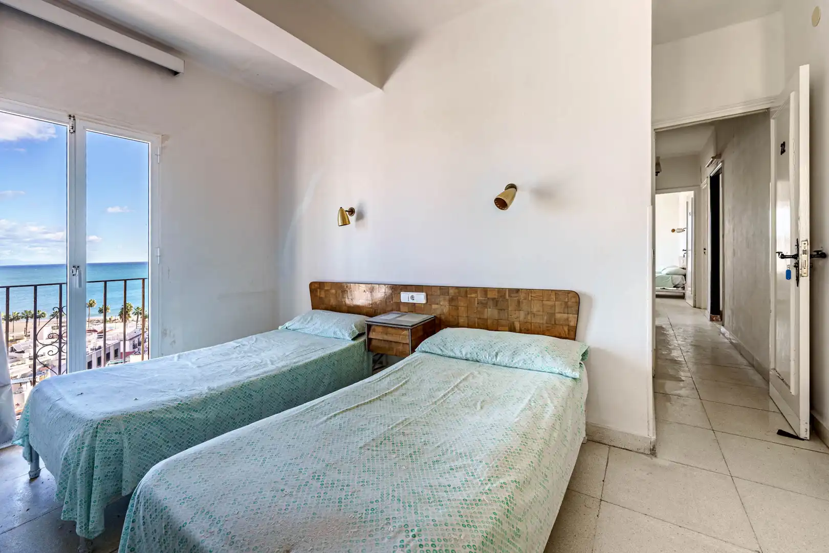 Bedroom of Buildings for sale in Torremolinos