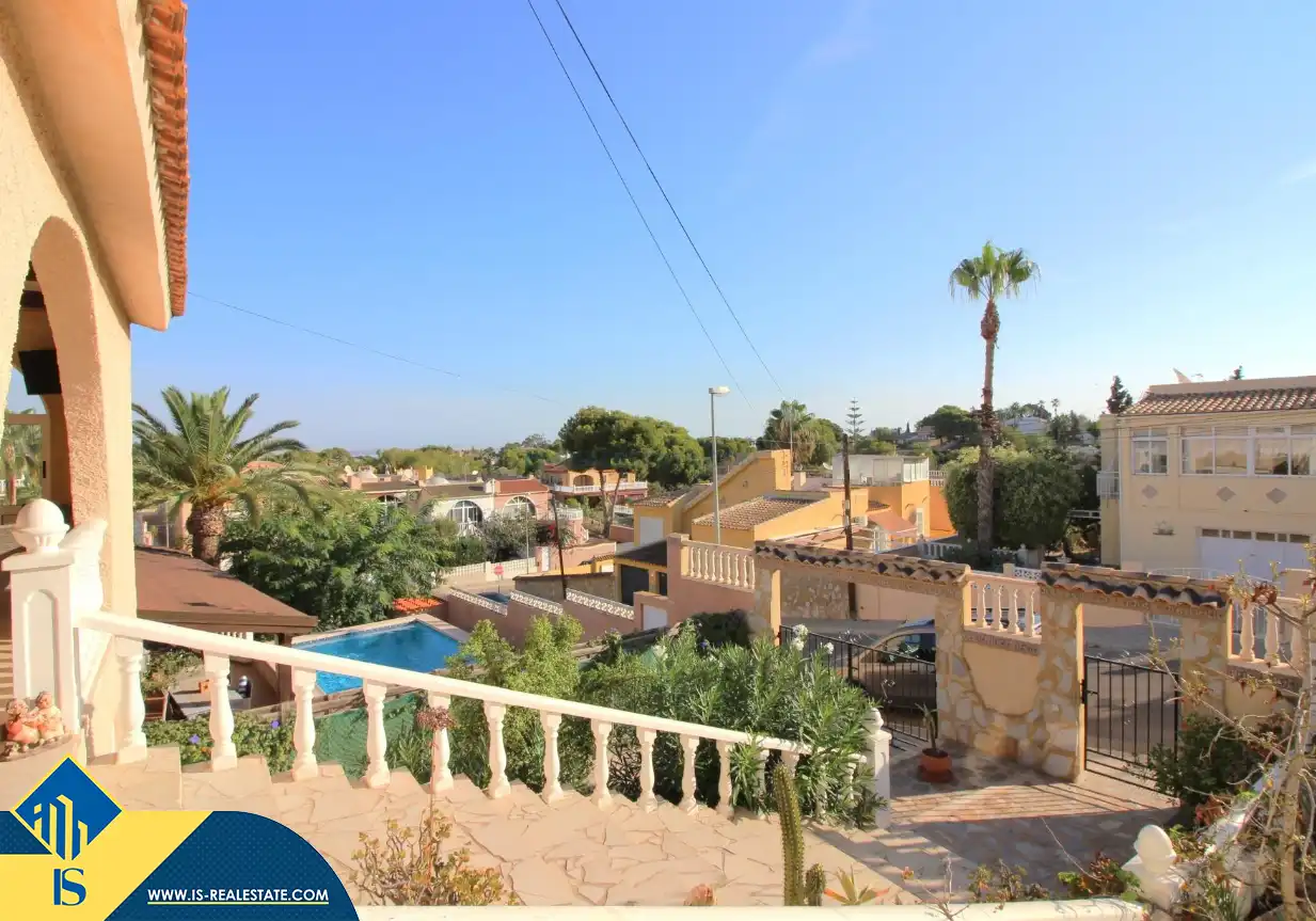 Chalet con piscina en venta en Orihuela Costa, imagen 32