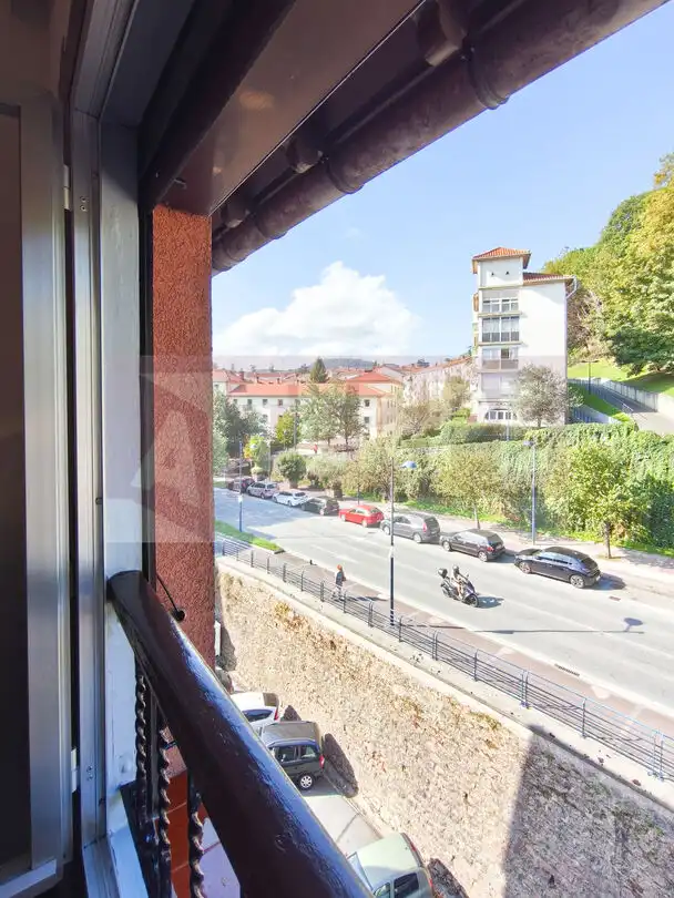 Exterior view of Flat for sale in Errenteria  with Furnished and Balcony
