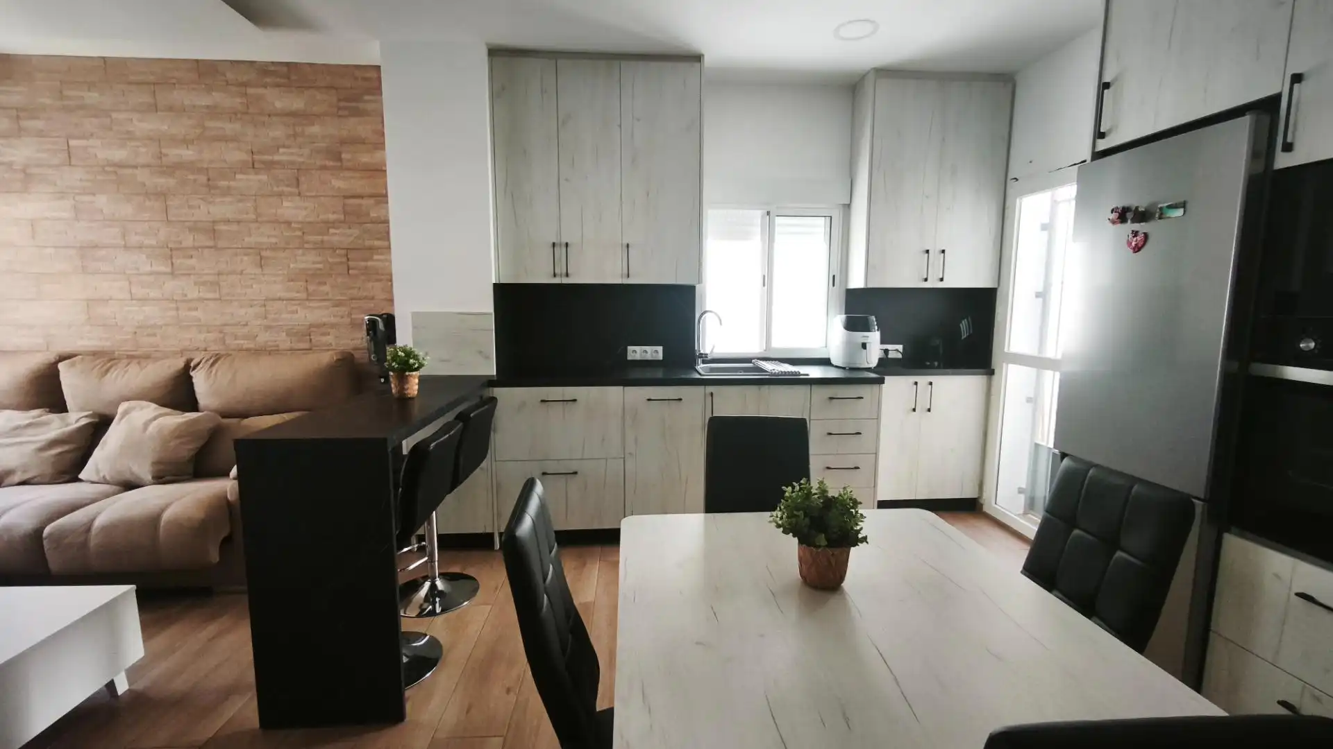 Kitchen of Detached homes for sale in Málaga  with Air Conditioner and Terrace
