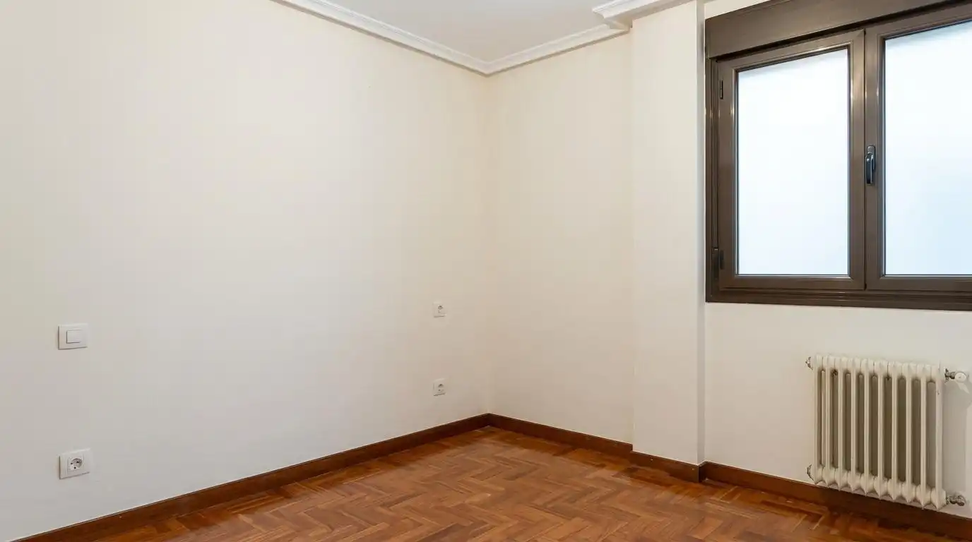 Bedroom of Flat for rent in Oviedo   with Heating and Terrace