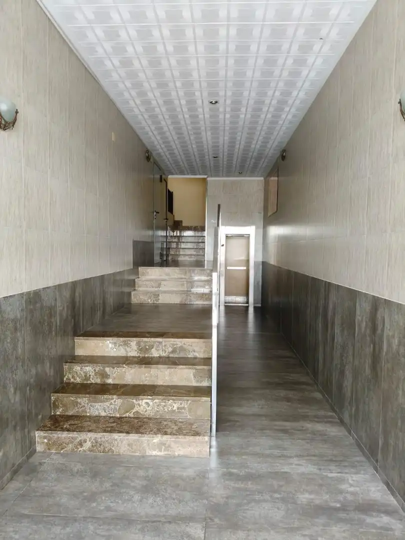 Flat for rent in Mislata  with Air Conditioner