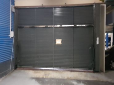 Individuel à vendre à LUBE