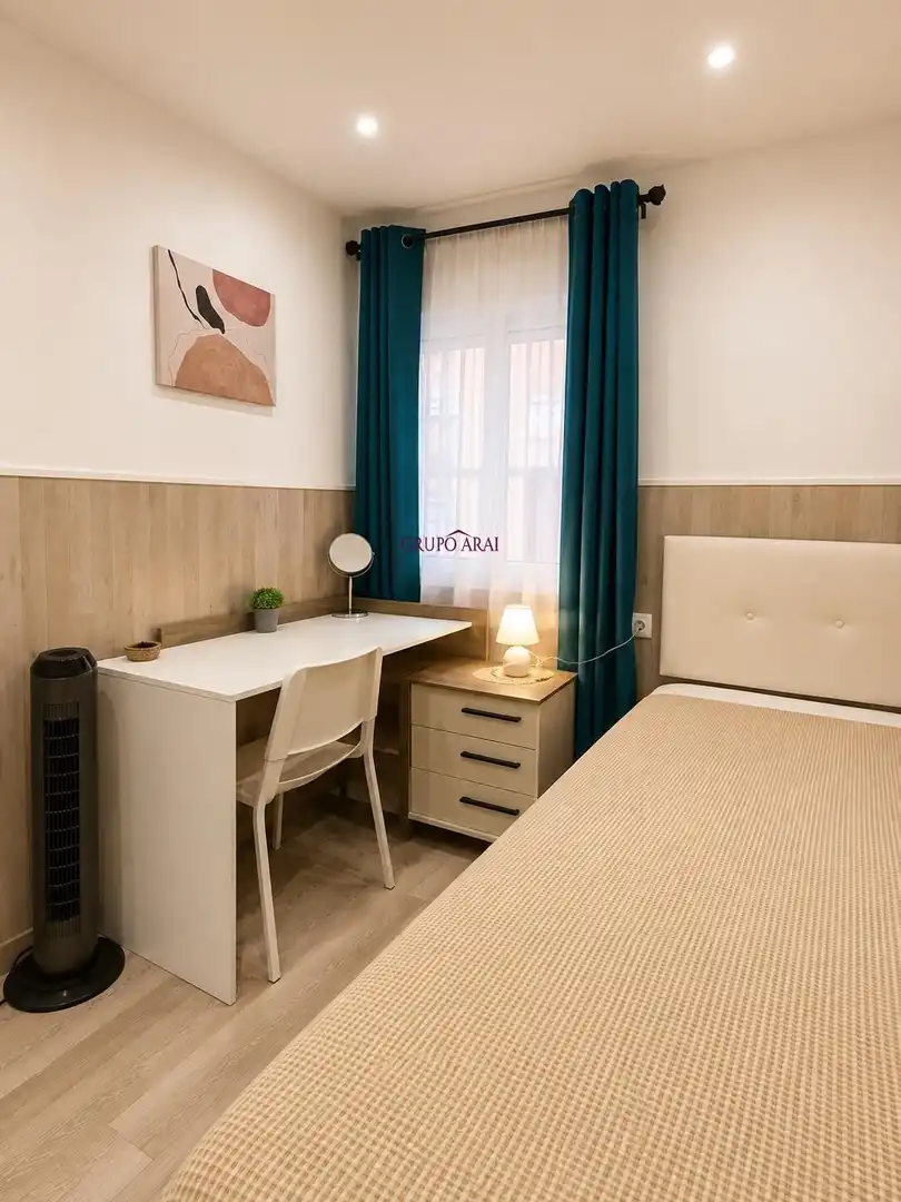 Habitación de Planta baja en venta en Alicante / Alacant
