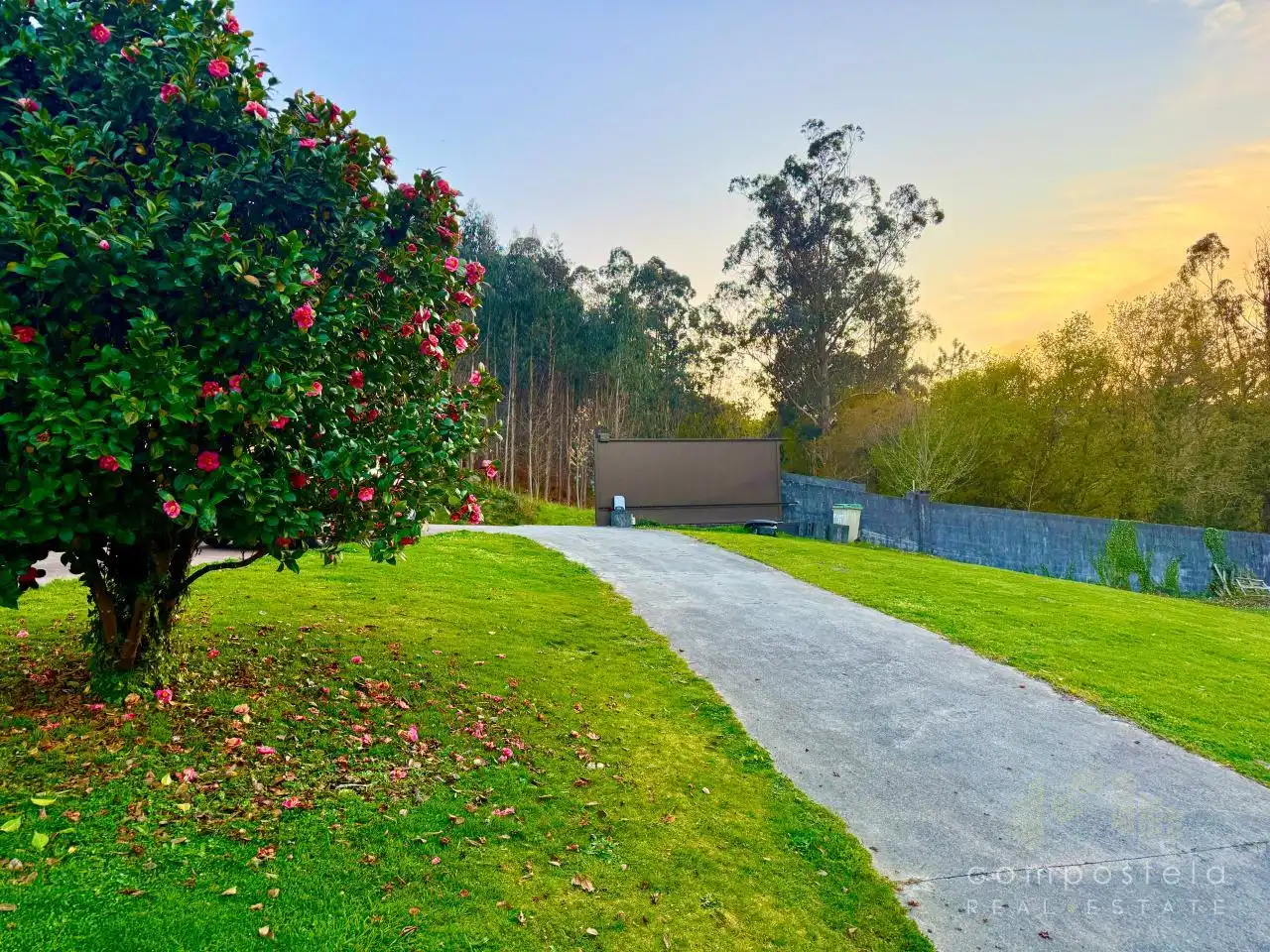 Vista exterior de Casa o xalet en venda en Rois amb Calefacció, Jardí privat i Terrassa