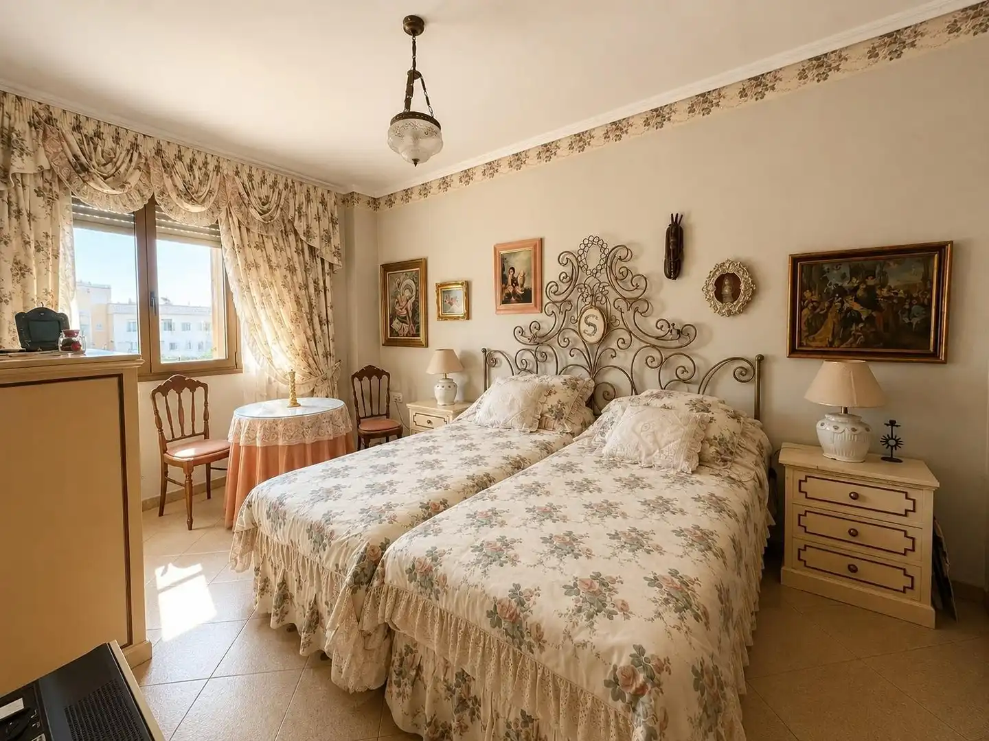 Bedroom of Flat for sale in Algeciras