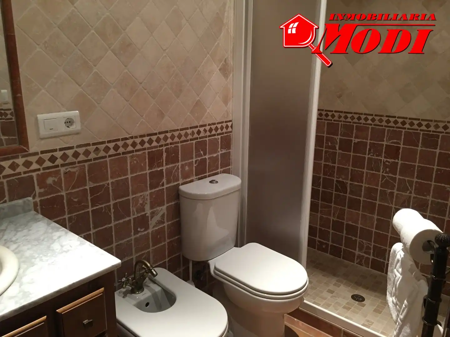 Baño de Casa o chalet en venta en Albuñuelas con Jardín privado, Terraza y Piscina