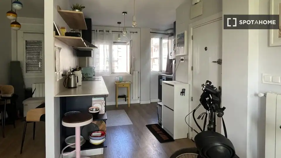 Küche von Wohnung zur Miete in Madrid mit Klimaanlage, Heizung und Möbliert