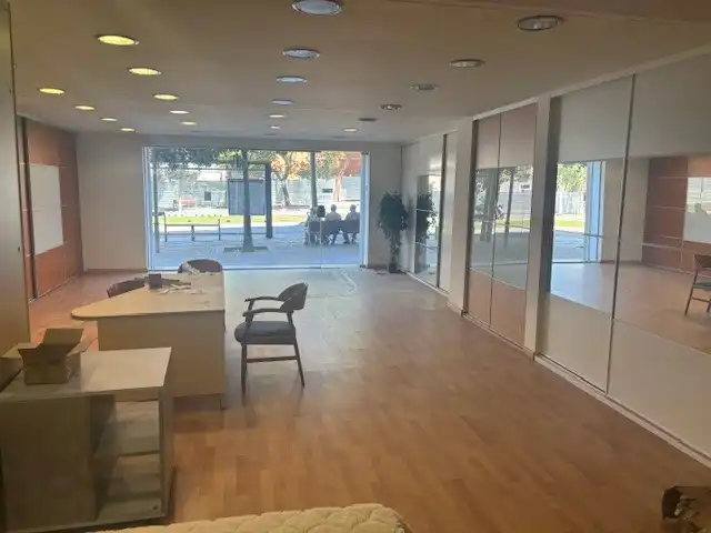 Local commercial à vendre à Avinguda de Cornellà, imagen 5