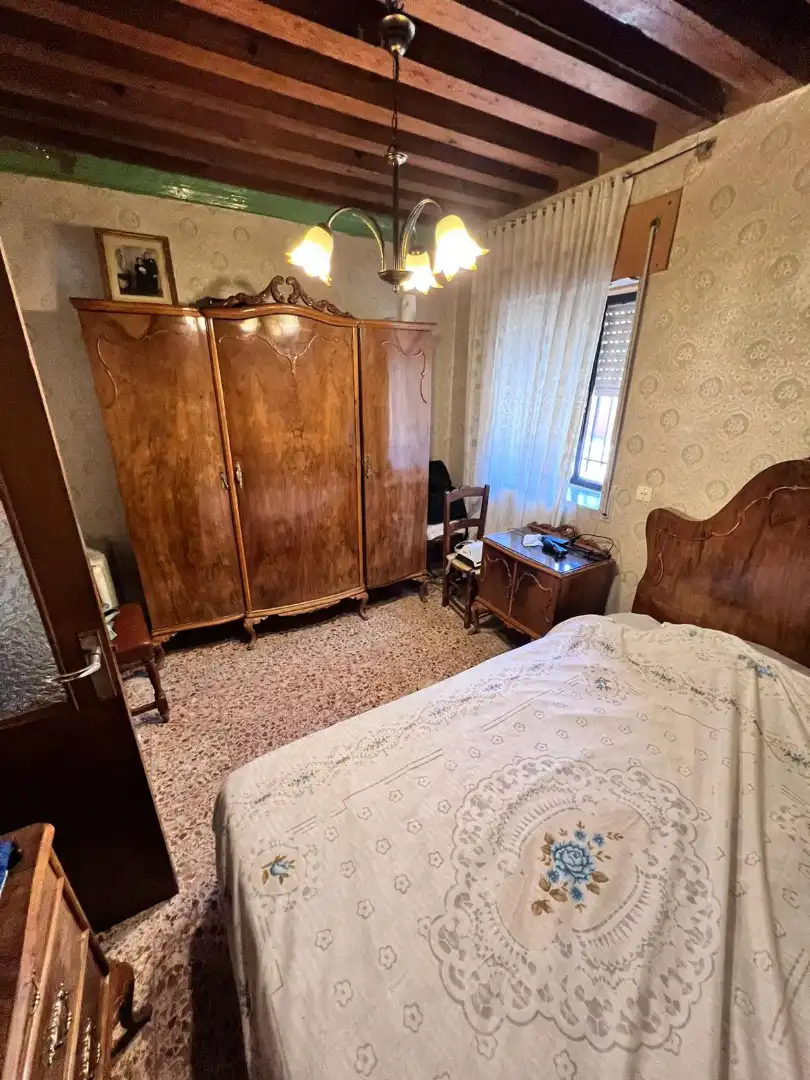 Bedroom of Houses for sale in Santa María del Cubillo  with Private garden