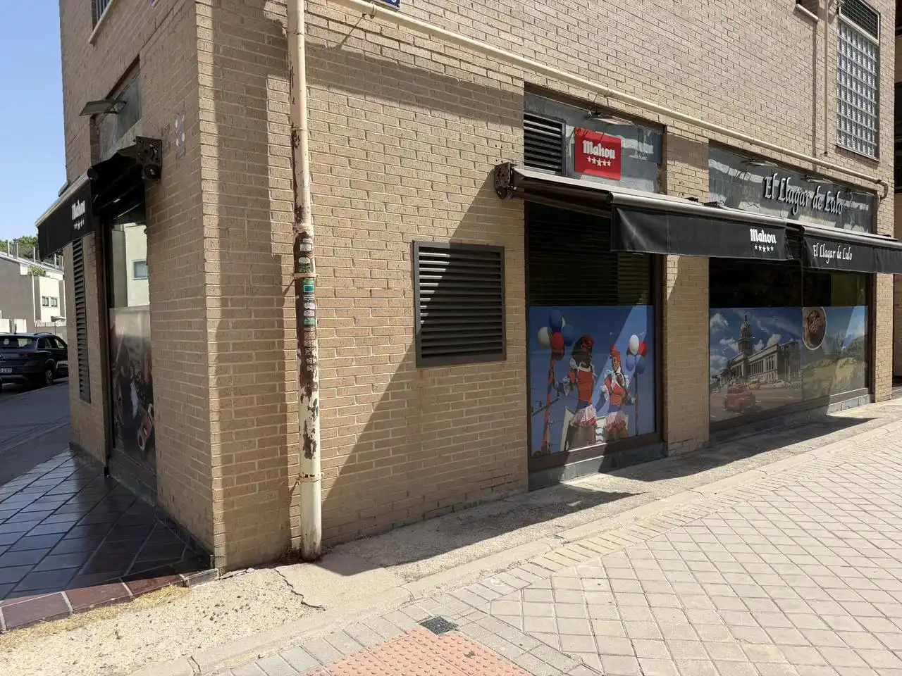 Vista exterior de Local de alquiler en Madrid con Aire acondicionado