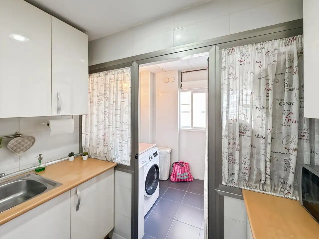 Flat with pool for sale in Avenida de la Gran Vía del Sureste, imagen 9
