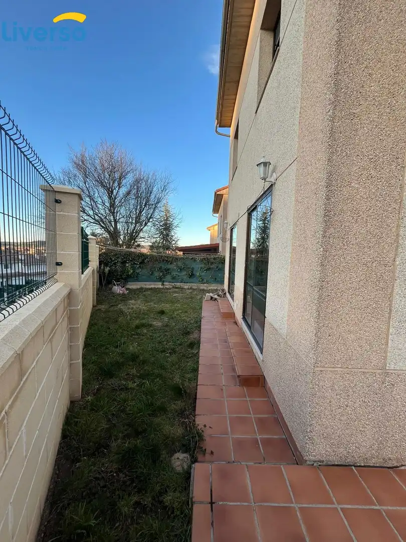 Houses for rent in Calle EL MIRADOR, Arcos