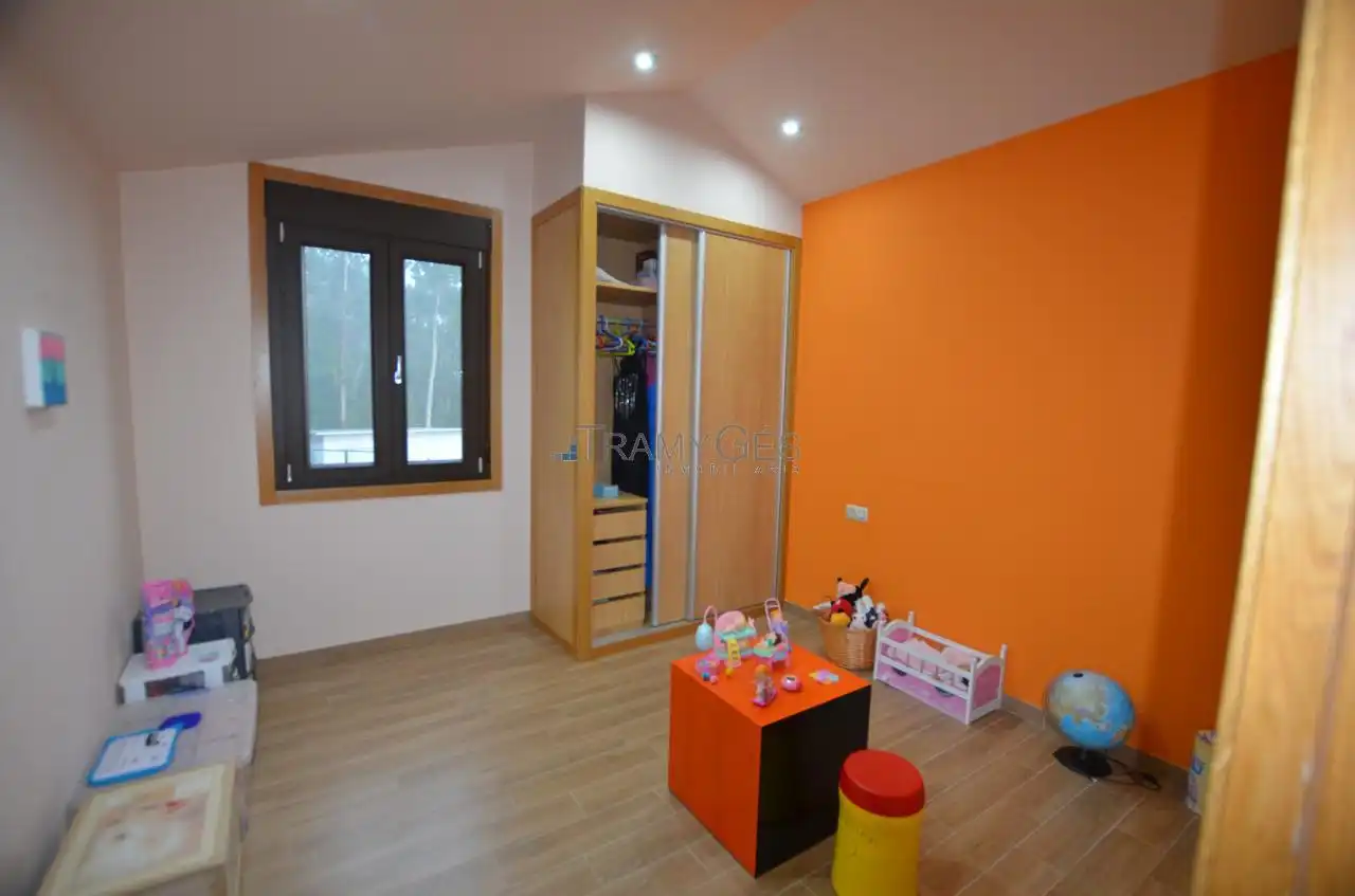 Habitación de Casa o chalet en venta en Tui con Calefacción, Jardín privado y Terraza