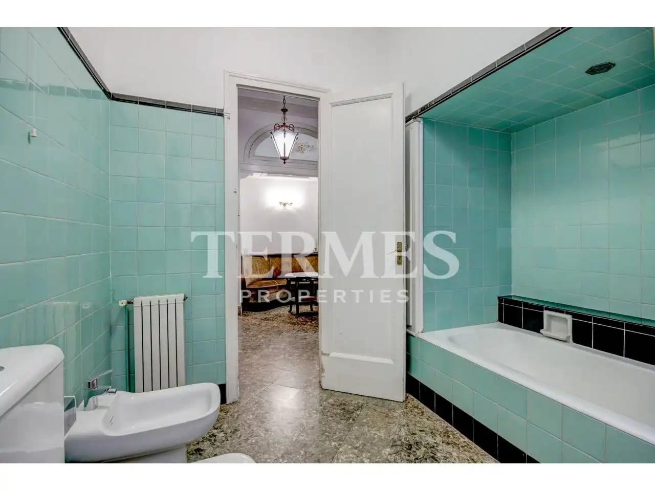 Habitación de Casa adosada en venta en Mataró con Aire acondicionado, Calefacción y Jardín privado
