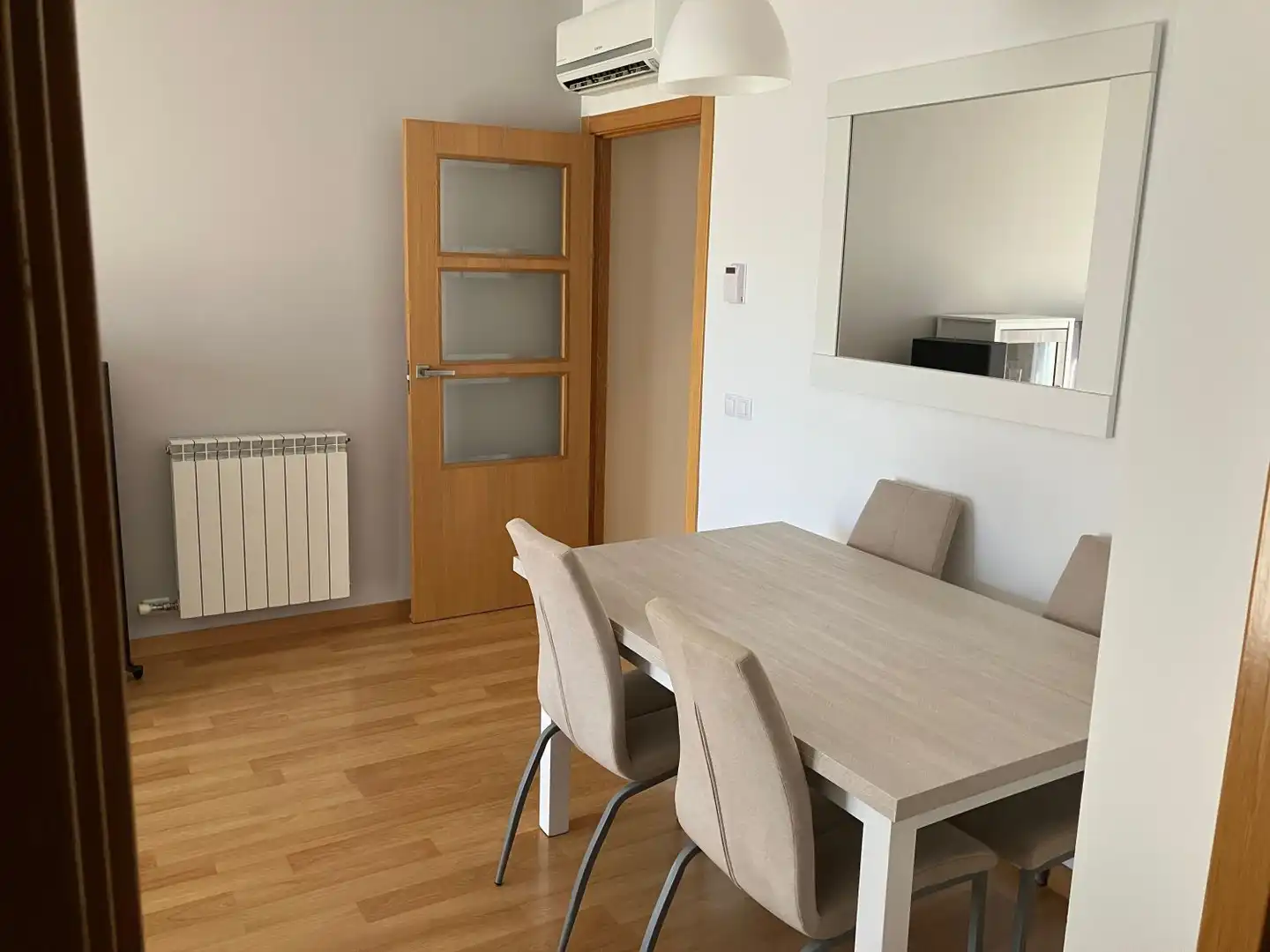 Dining room of Flat for sale in Valdepeñas  with Air Conditioner, Heating and Storage room