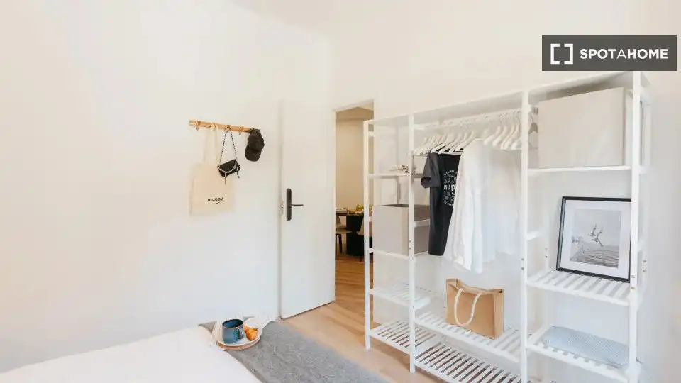 Bedroom of Flat for rent in Valencia  with Air Conditioner, Heating and Furnished