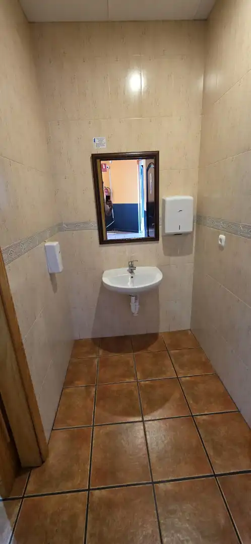 Badezimmer von Geschaftsraum zur Miete in Mérida mit Klimaanlage und Möbliert