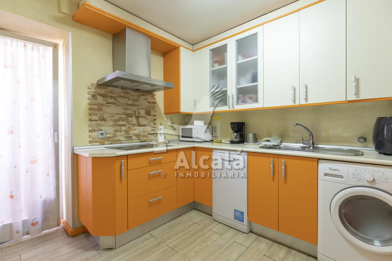 Cocina de Piso en venta en Madrid con Calefacción y Terraza