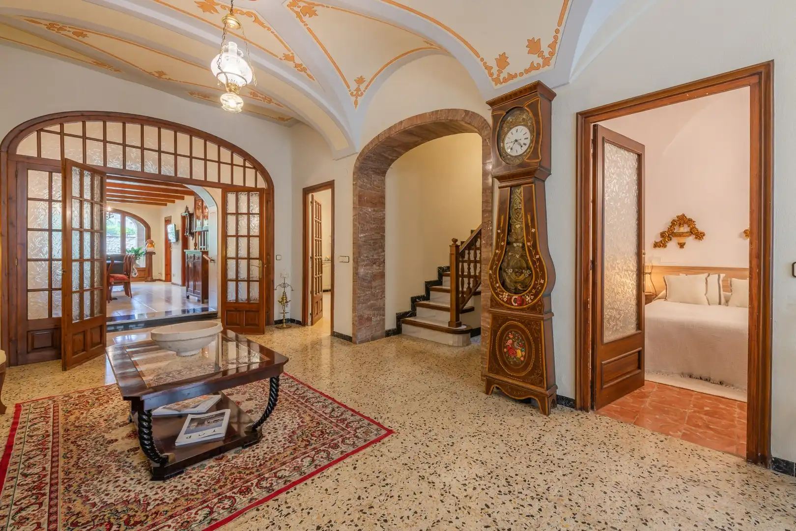 Country homes for sale in Tortellà  with Heating