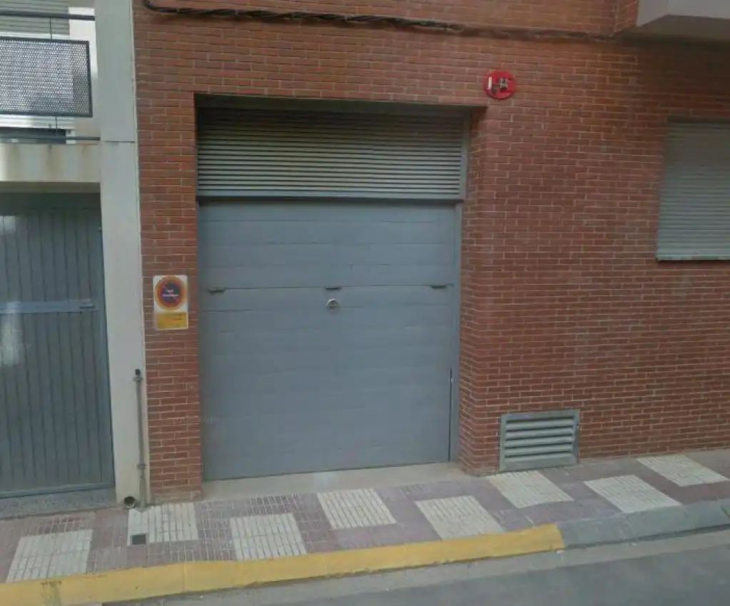 Aparcament de Garatge en venda en L'Aldea