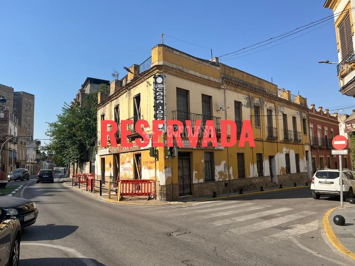 Casa adosada en venda en San Juan de Aznalfarache