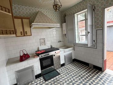 House with garden for sale in Boiro