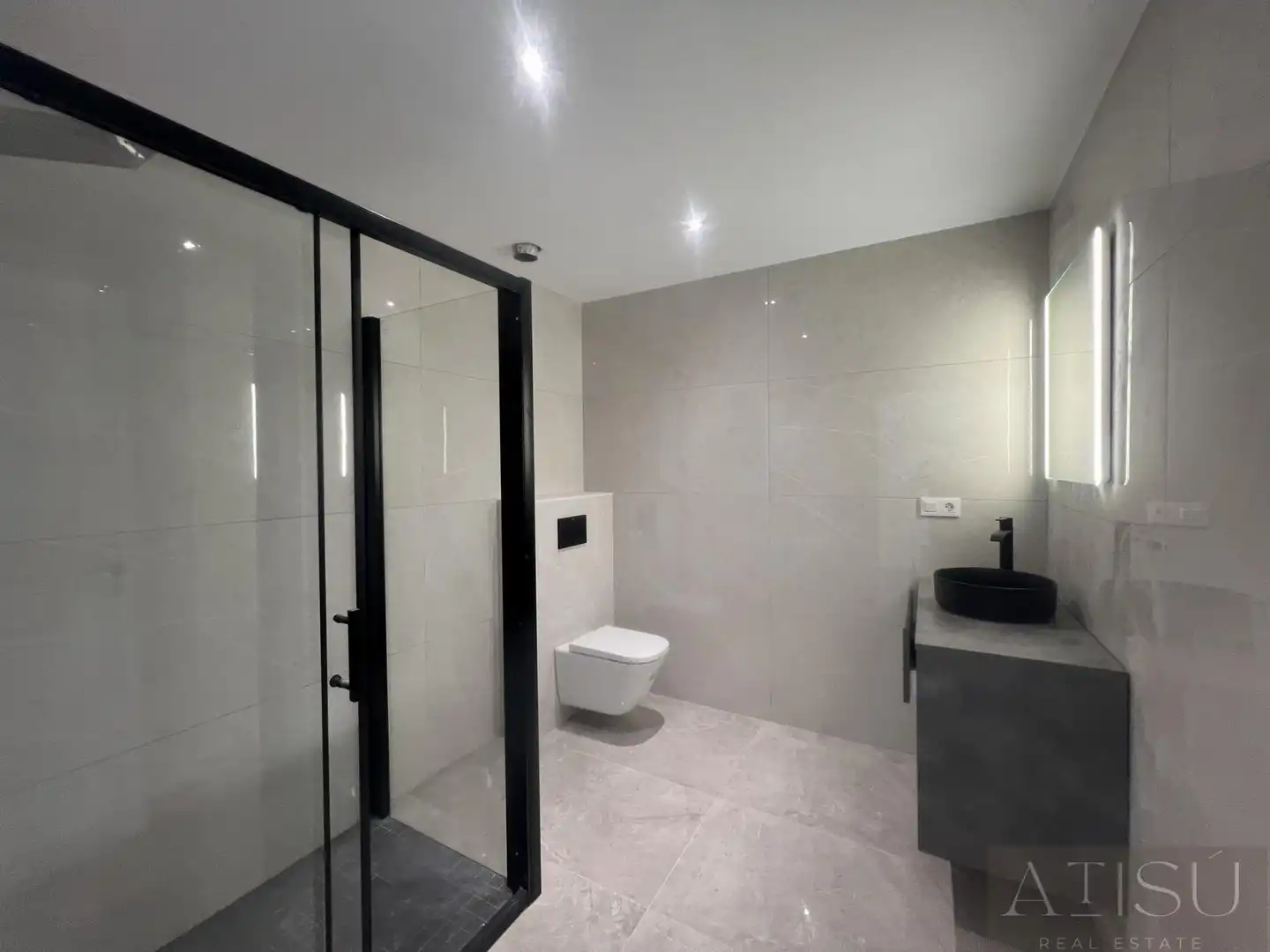 Detached house with terrace for sale in de Londres, imagen 31