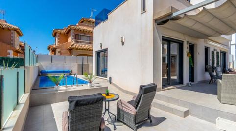 Foto 5 de Casa o chalet en venta en Calle Maria San Gil Noain, Parque Acuático - Sector 25, Torrevieja