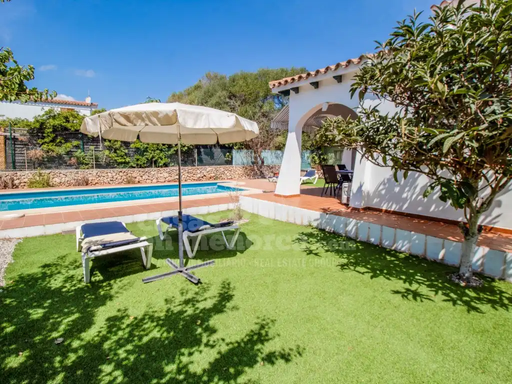 Jardín de Finca rústica en venta en Es Castell con Aire acondicionado, Terraza y Piscina