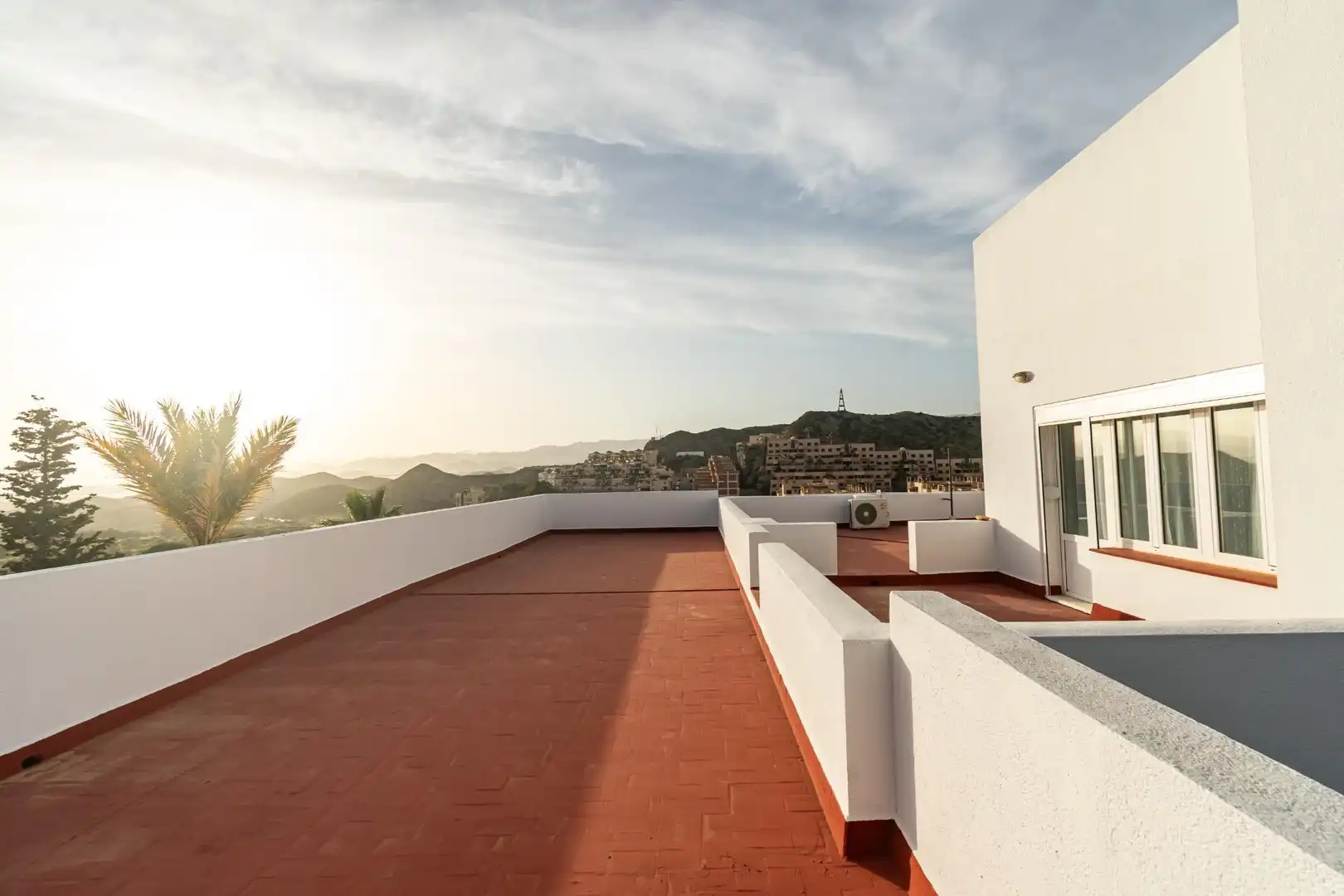Terrassa de Casa o xalet en venda en Águilas amb Aire condicionat, Jardí privat i Terrassa