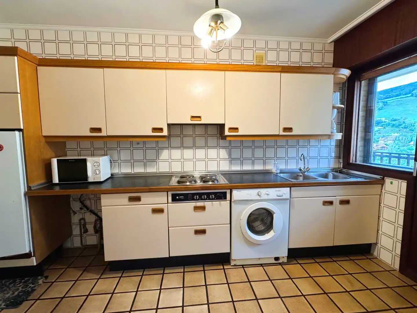 Küche von Wohnung zum Verkauf in Artziniega mit Heizung, Privatgarten und Parkett