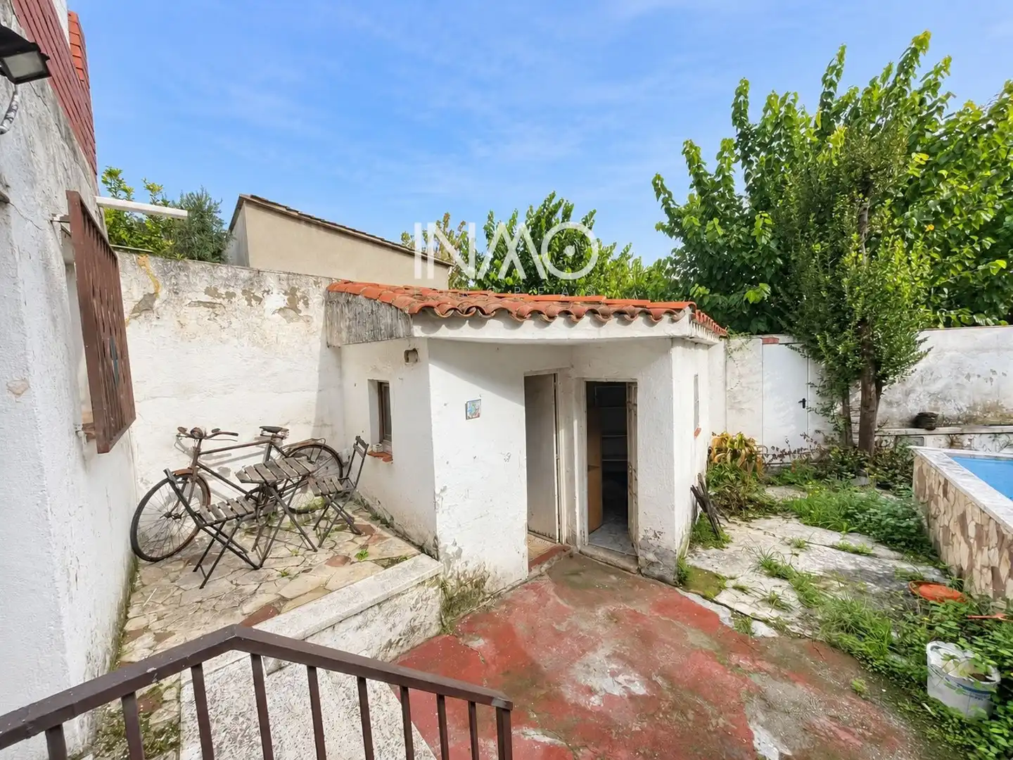 Exterior view of Houses for sale in Can Vallhonrat