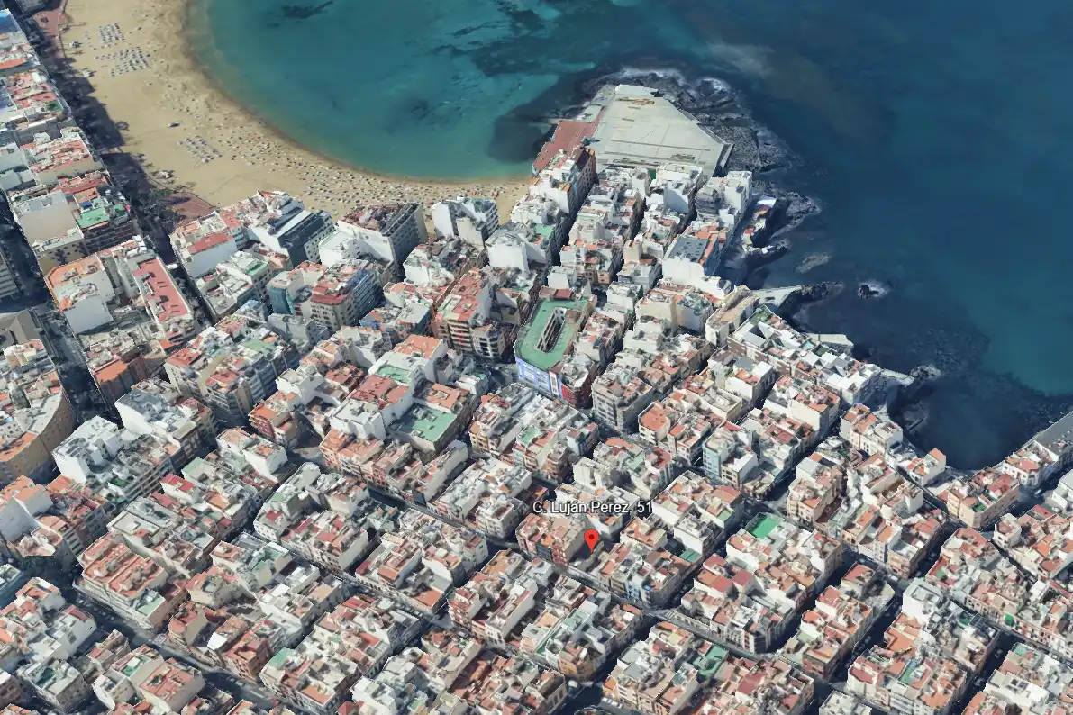 Vista exterior de Casa adosada en venda en Las Palmas de Gran Canaria amb Calefacció