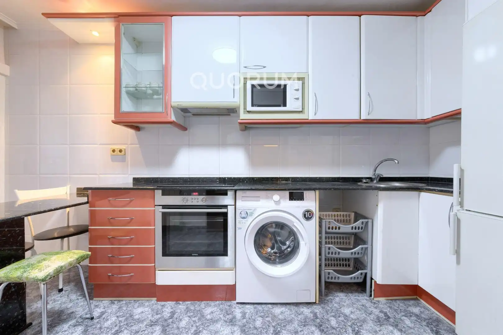 Küche von Wohnung zum Verkauf in Basauri  mit Heizung, Möbliert und Balkon